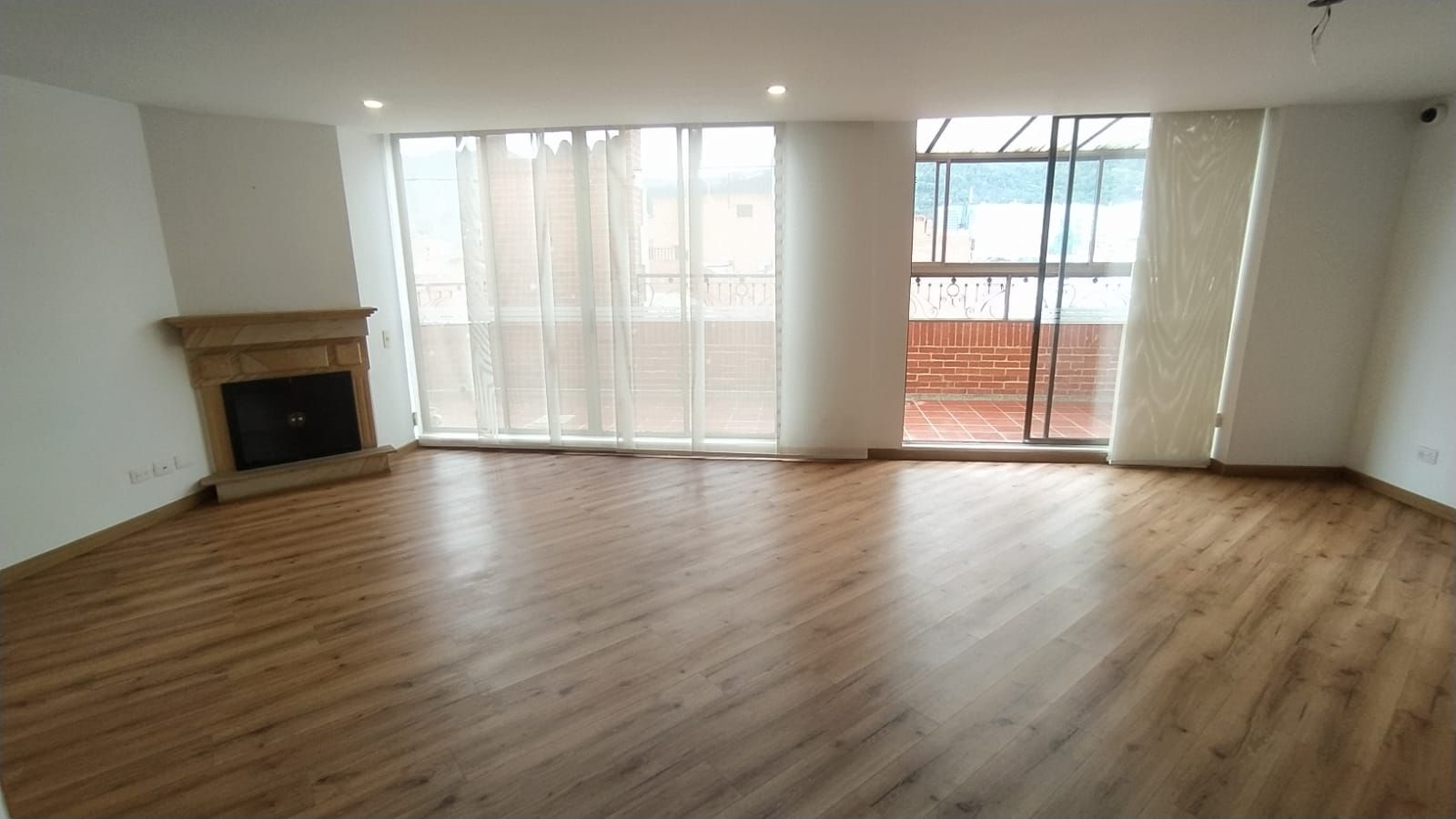 Apartamento en venta Cundinamarca Bogotá Rincon Del Chicó 153 m2 Habitaciones 3 Baños 5 Garajes 2 Precio $1200000000