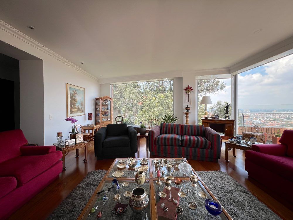 Apartamento en venta Cundinamarca Bogotá Bellavista 320 m2 Habitaciones 4 Baños 5 Garajes 3 Precio $3500000000