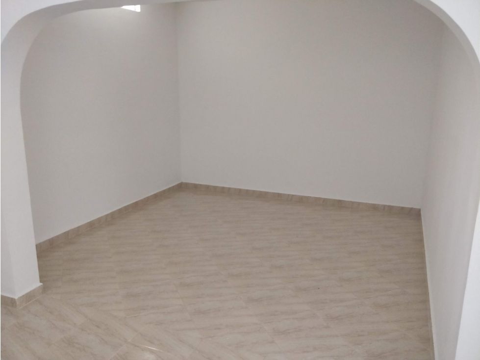 Casa en arriendo Antioquia Medellín Campo Alegre 267 m2 Habitaciones 4 Baños 1 Garajes 0 Precio $4885000