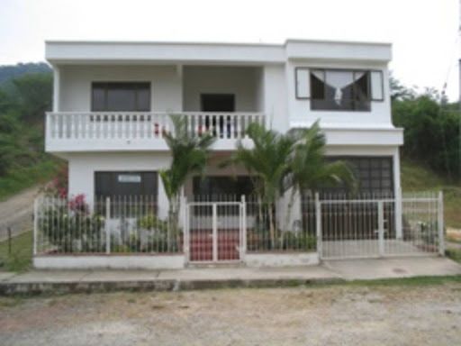 Casa en venta Cundinamarca Villeta El Centro 240 m2 Habitaciones 8 Baños 6 Garajes 2 Precio $850000000