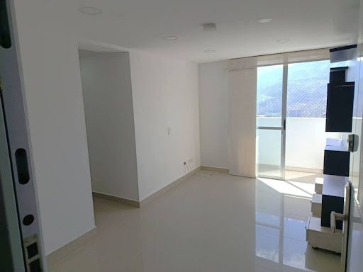 Apartamento en arriendo Antioquia Bello Urbanización San Silvestre 52 m2 Habitaciones 3 Baños 2 Garajes 1 Precio $2200000