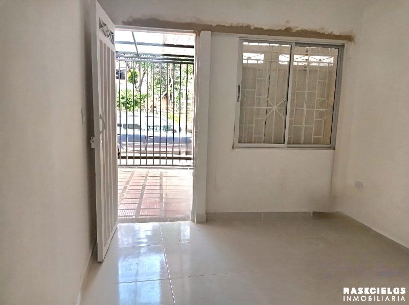 Local en arriendo Antioquia Medellín Fatima 30 m2 Habitaciones 0 Baños 1 Garajes 0 Precio $2800000