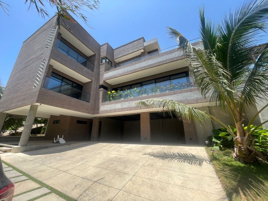 Casa en arriendo Atlántico Puerto Colombia Pradomar 617 m2 Habitaciones 3 Baños 3 Garajes 0 Precio $20000000