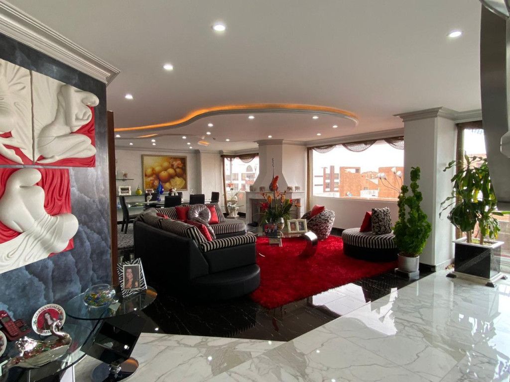 Apartamento en venta Cundinamarca Bogotá Santa Barbara Central 410 m2 Habitaciones 4 Baños 5 Garajes 3 Precio $2750000000