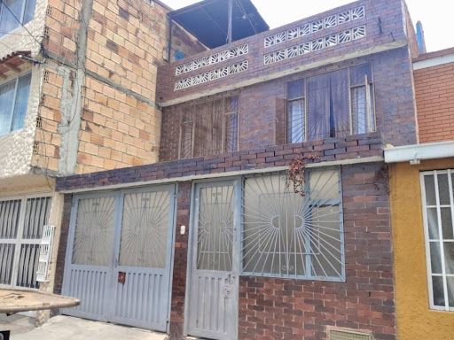Casa en arriendo Cundinamarca Bogotá Tabora 220 m2 Habitaciones 5 Baños 2 Garajes 1 Precio $4600000