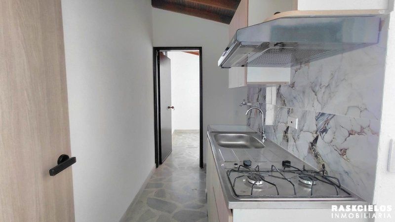 Apartamento en arriendo Antioquia Medellín Cristo Rey 50 m2 Habitaciones 2 Baños 1 Garajes 0 Precio $2100000