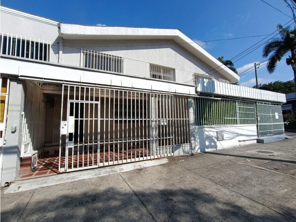 Casa en arriendo Valle Del Cauca Cali Camino Real 120 m2 Habitaciones 4 Baños 4 Garajes 1 Precio $2000000