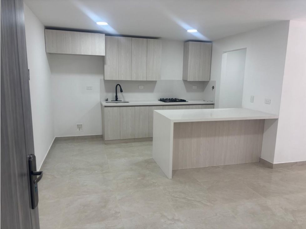 Apartamento en venta Antioquia Medellín La Castellana 133 m2 Habitaciones 3 Baños 2 Garajes 1 Precio $899000000