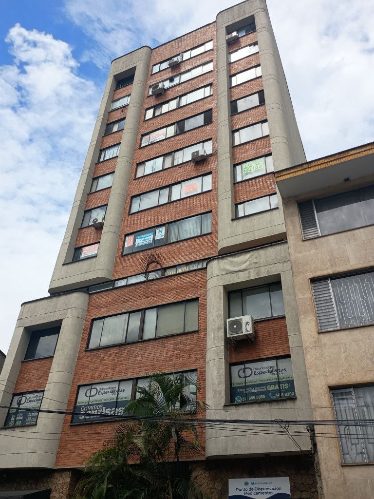 Oficina en arriendo Antioquia Medellín San Cristobal 40 m2 Habitaciones 0 Baños 1 Garajes 0 Precio $2699000