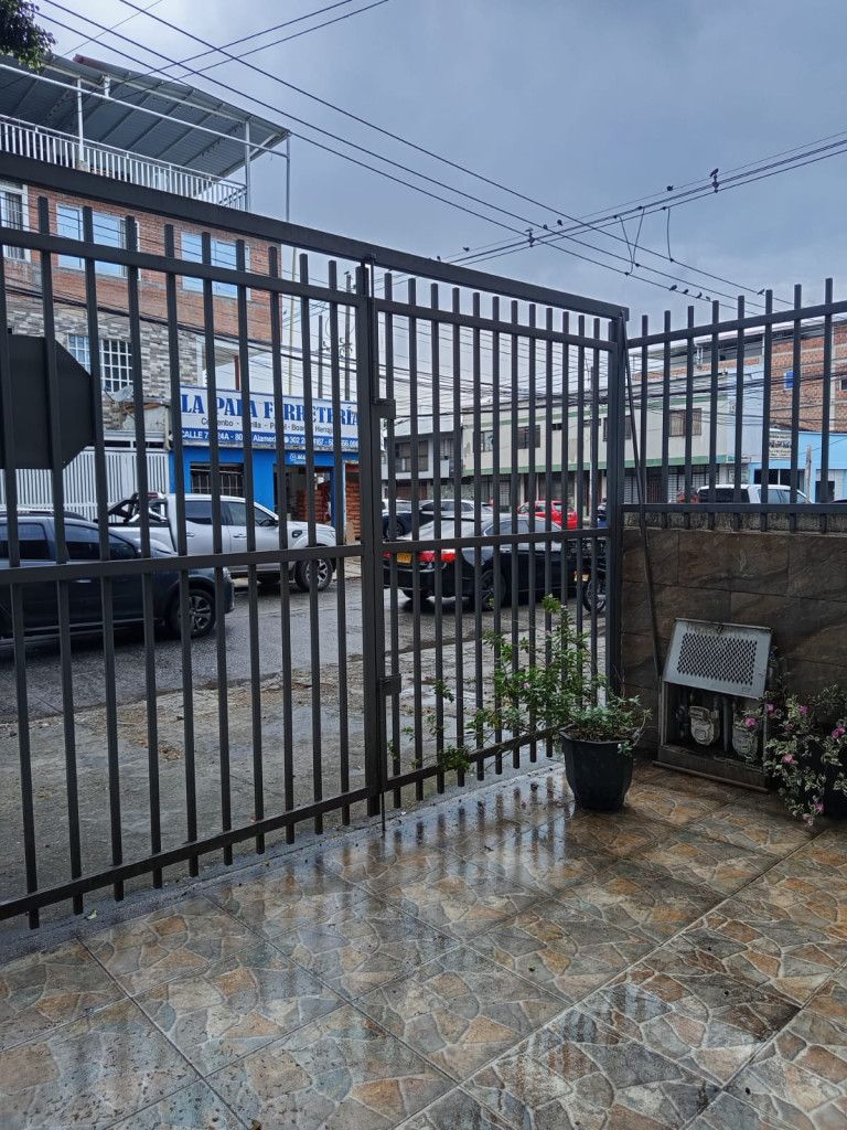 Apartaestudio en arriendo Valle Del Cauca Cali San Nicolás 22 m2 Habitaciones 1 Baños 1 Garajes 0 Precio $1300000