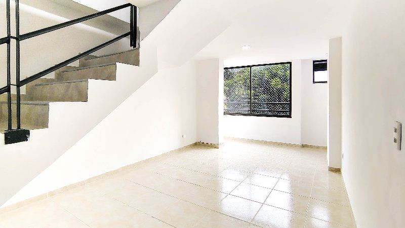 Apartamento en arriendo Antioquia Medellín Santa Lucia 90 m2 Habitaciones 3 Baños 3 Garajes 0 Precio $3200000