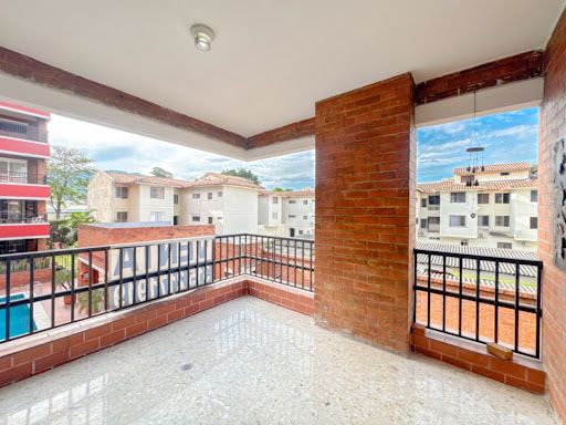 Apartamento en venta Valle Del Cauca Cali Prados Del Norte 136 m2 Habitaciones 3 Baños 3 Garajes 2 Precio $510000000