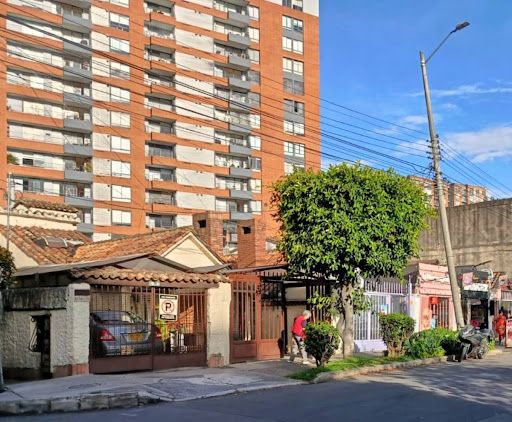 Local en arriendo Cundinamarca Bogotá Cedritos 40 m2 Habitaciones 0 Baños 1 Garajes 0 Precio $3200000