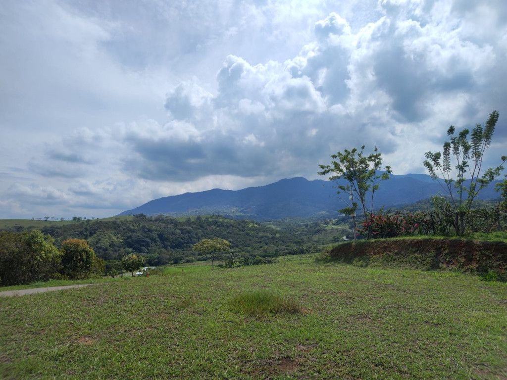 Lote en venta Valle Del Cauca Cali Alferez Real 0 m2 Habitaciones 0 Baños 0 Garajes 0 Precio $1500000000