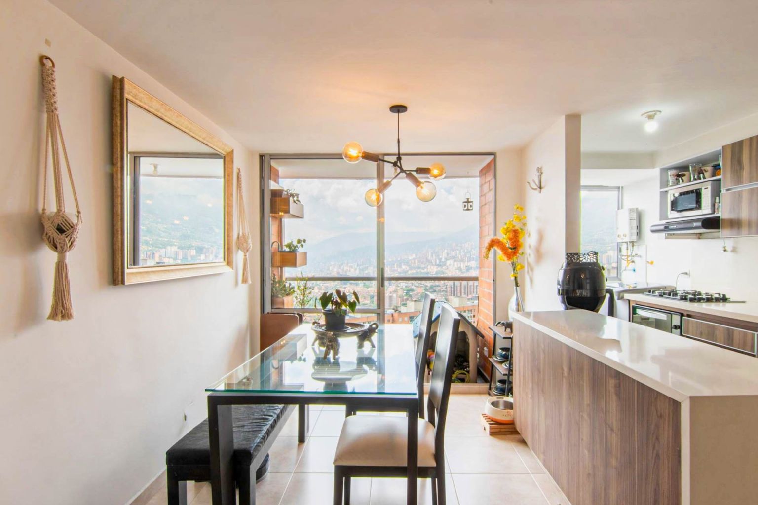 Apartamento en venta Antioquia Envigado Loma Del Barro 65 m2 Habitaciones 3 Baños 2 Garajes 1 Precio $485000000