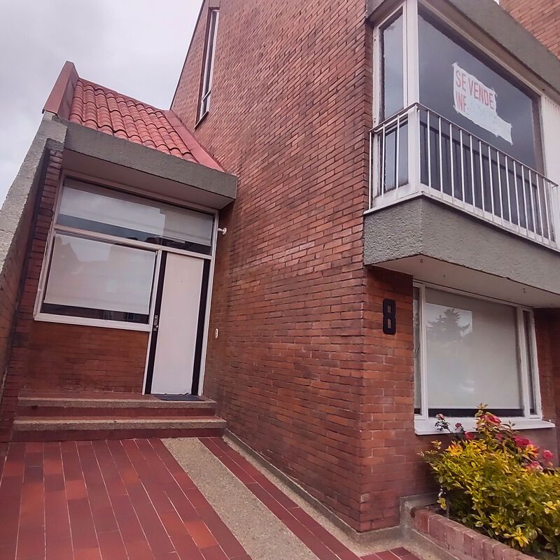 Casa en venta Cundinamarca Bogotá Maranta Iii Sector 118 m2 Habitaciones 3 Baños 3 Garajes 2 Precio $649000000