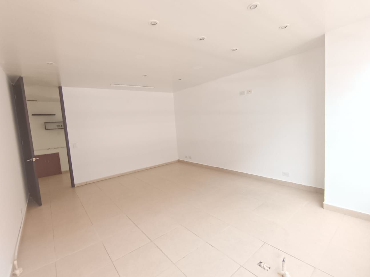 Consultorio en arriendo Cundinamarca Bogotá La Calleja 42 m2 Habitaciones 0 Baños 1 Garajes 1 Precio $4102200