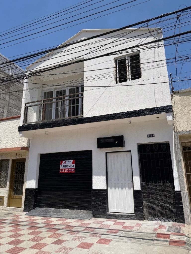 Casa en arriendo Valle Del Cauca Cali Planta De Tratamiento Puerto Mallarino 180 m2 Habitaciones 4 Baños 4 Garajes 0 Precio $2700000