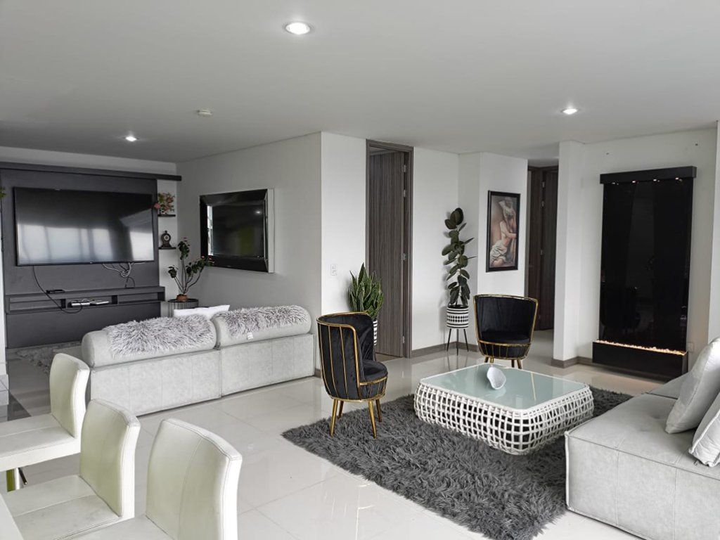 Apartamento en arriendo o venta Antioquia Itagüí El Rosario 127 m2 Habitaciones 3 Baños 2 Garajes 2 Precio venta $1150000000 Precio arriendo $8300000
