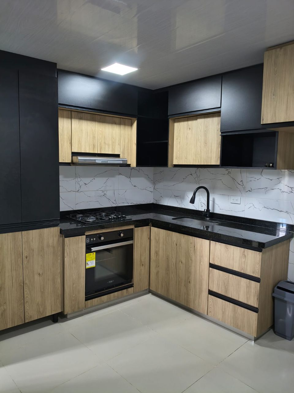 Apartamento en arriendo Valle Del Cauca Cali Belisario Caicedo 45 m2 Habitaciones 2 Baños 1 Garajes 0 Precio $1300000