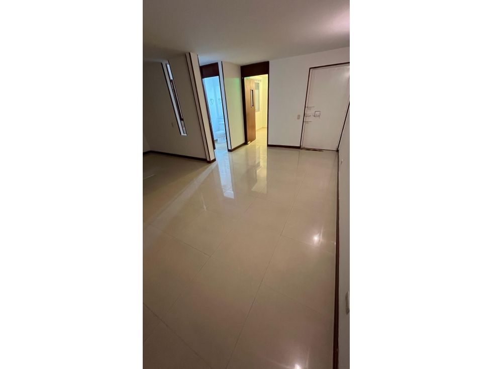 Casa en venta Cundinamarca Bogotá El Tintal Asd 87 m2 Habitaciones 3 Baños 3 Garajes 2 Precio $465000000