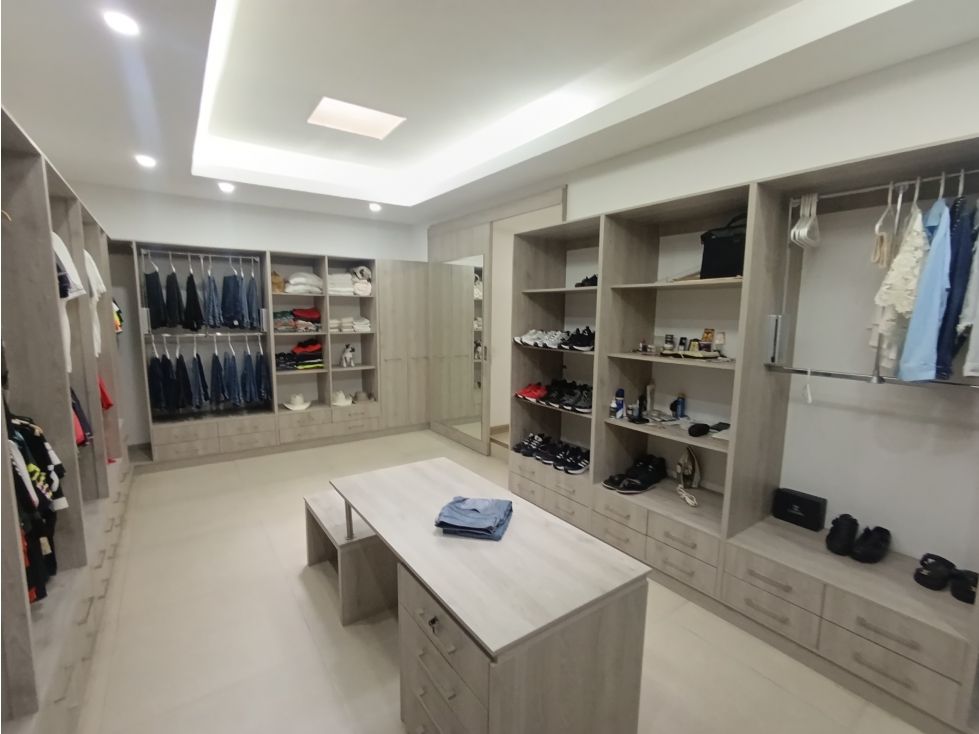 Casa en venta Valle Del Cauca Yumbo Yumbo 600 m2 Habitaciones 5 Baños 6 Garajes 12 Precio $3900000000