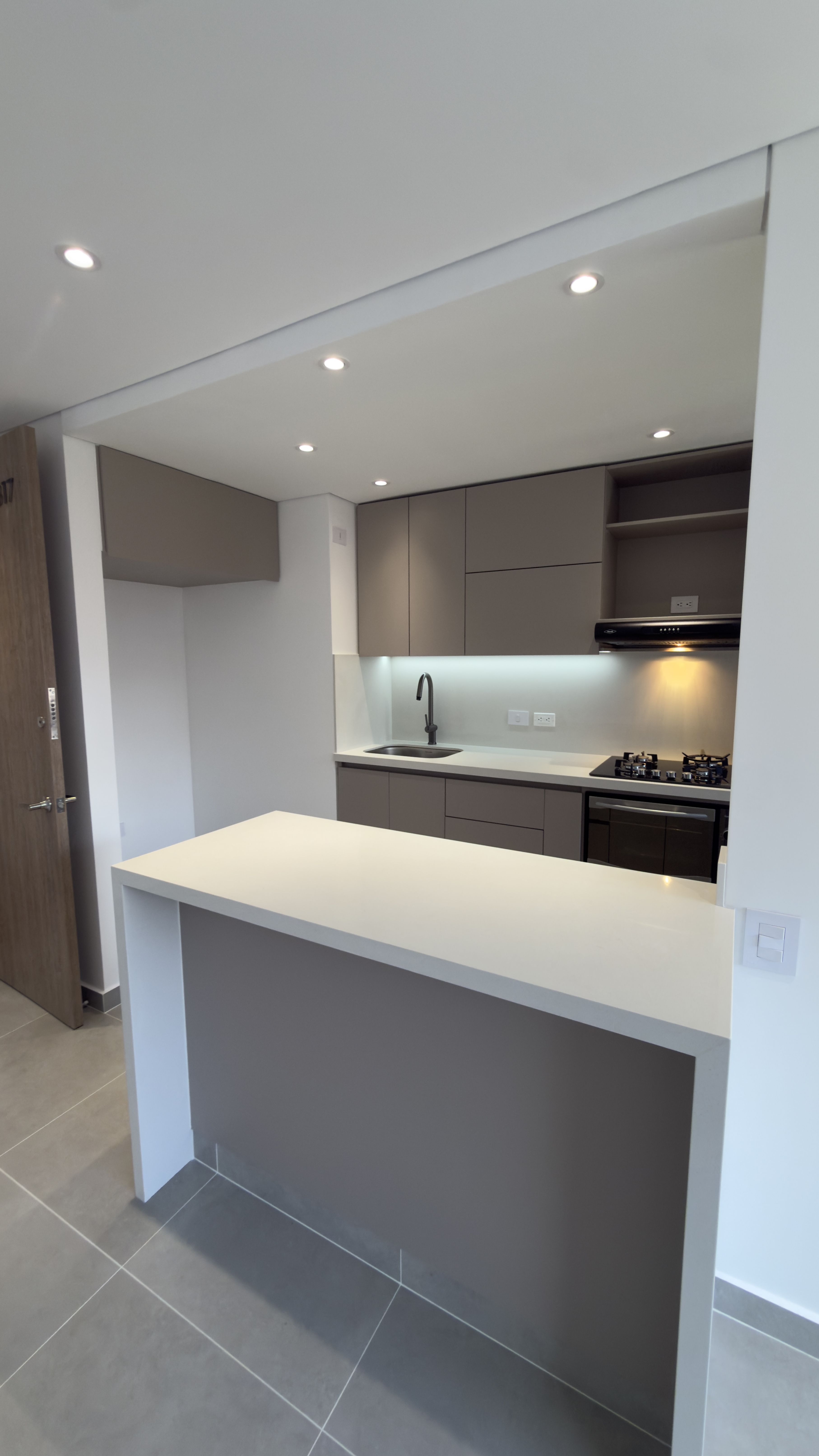 Apartamento en venta Antioquia Itagüí Ditaires 61 m2 Habitaciones 2 Baños 2 Garajes 1 Precio $510000000