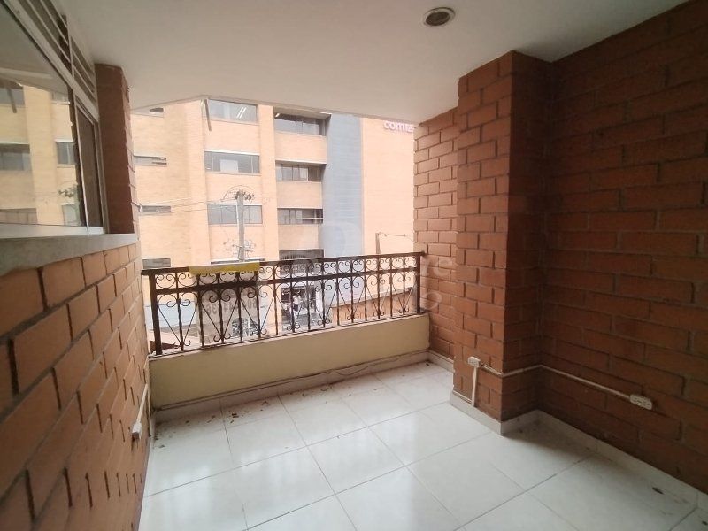 Apartamento en arriendo Antioquia Envigado Zona Centro 120 m2 Habitaciones 3 Baños 3 Garajes 1 Precio $3200000