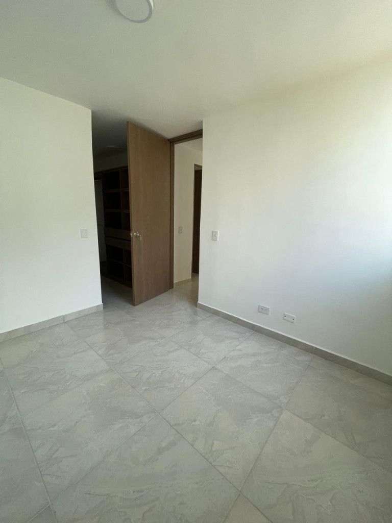Apartamento en arriendo Valle Del Cauca Cali Julio Rincón 45 m2 Habitaciones 2 Baños 1 Garajes 0 Precio $1100000