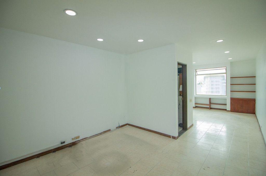 Consultorio en arriendo Cundinamarca Bogotá La Calleja 31 m2 Habitaciones 0 Baños 1 Garajes 1 Precio $4321000