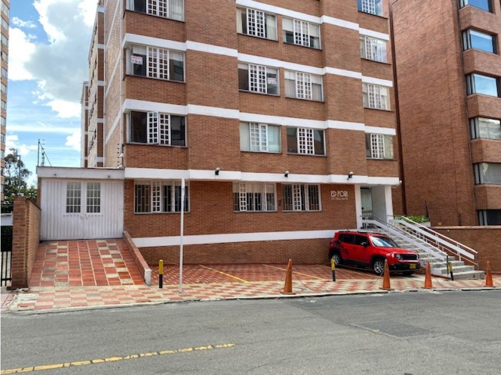 Consultorio en arriendo Cundinamarca Bogotá Emaus 50 m2 Habitaciones 0 Baños 1 Garajes 0 Precio $2500000