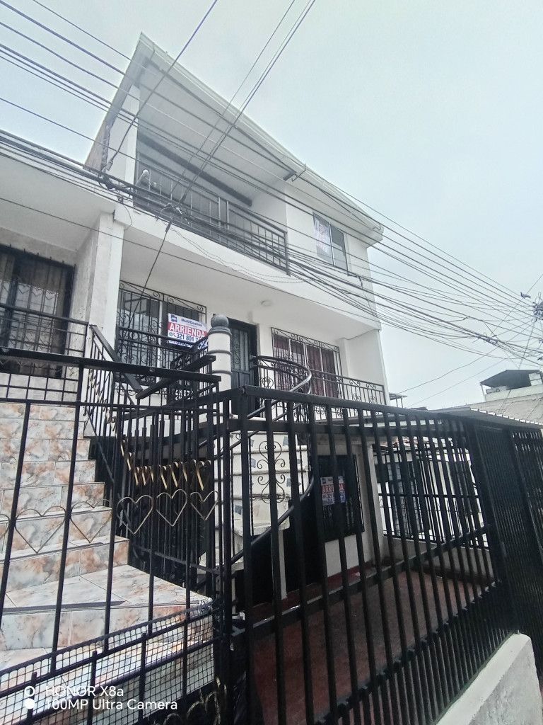 Apartamento en arriendo Valle Del Cauca Cali Calima 0 m2 Habitaciones 2 Baños 1 Garajes 0 Precio $850000