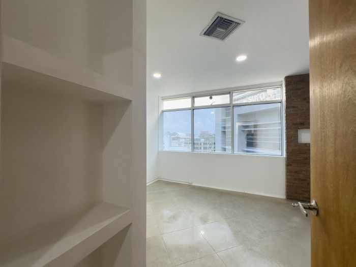 Oficina en arriendo Valle Del Cauca Cali Chipichape 40 m2 Habitaciones 0 Baños 1 Garajes 1 Precio $4200000