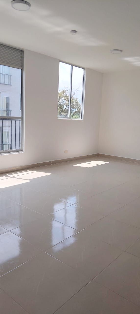Apartamento en arriendo Valle Del Cauca Palmira Ub Tulipanes De La Italia Ii 50 m2 Habitaciones 2 Baños 1 Garajes 0 Precio $950000