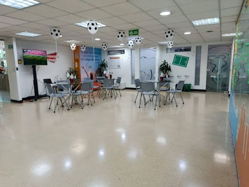 Local en arriendo Antioquia Medellín Alejandria 560 m2 Habitaciones 0 Baños 2 Garajes 4 Precio $41096024