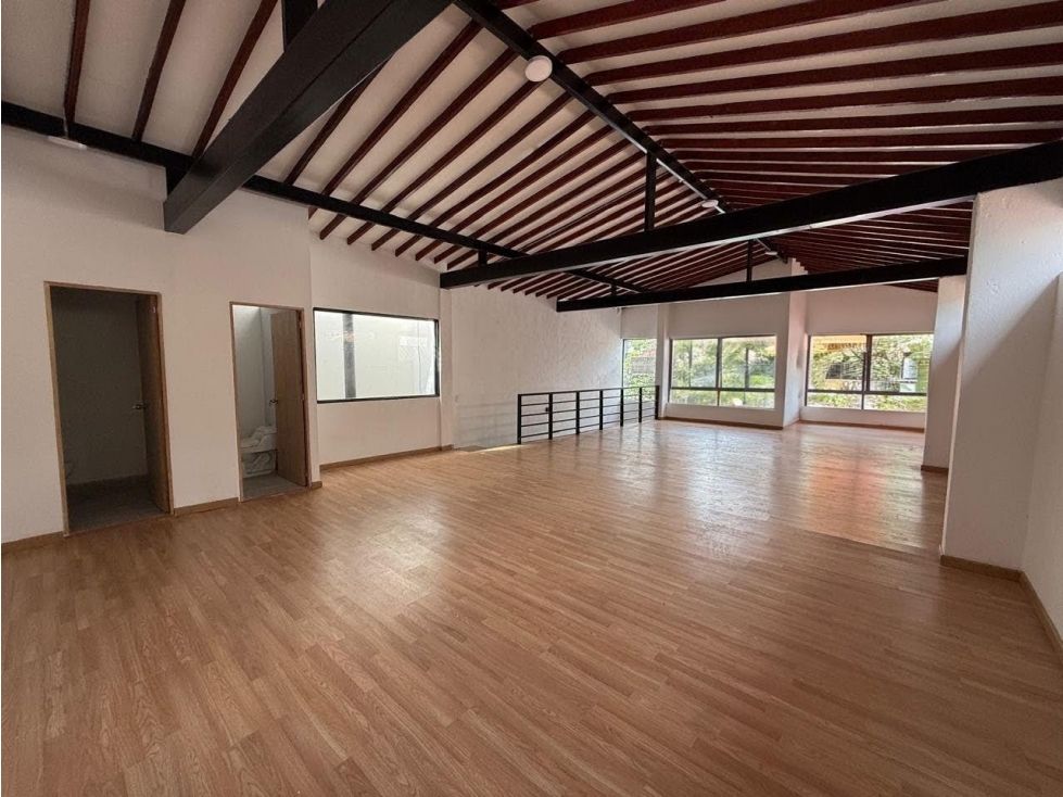 Local en arriendo Antioquia Medellín La Candelaria 90 m2 Habitaciones 0 Baños 2 Garajes 0 Precio $9000000