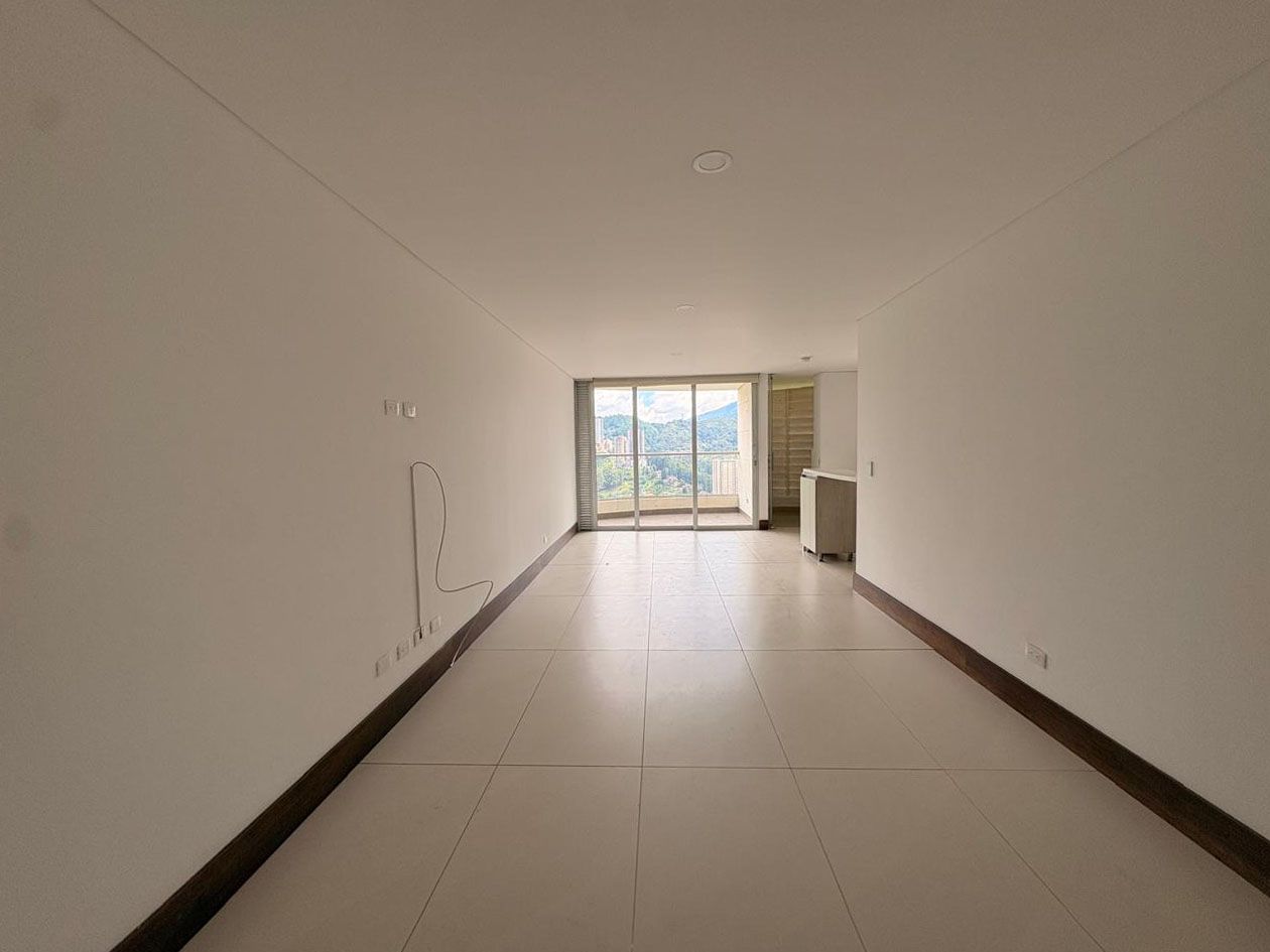 Apartamento en venta Antioquia Sabaneta Betania 104 m2 Habitaciones 3 Baños 4 Garajes 1 Precio $680000000