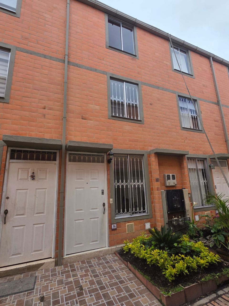 Casa en arriendo Cundinamarca Bogotá Cantalejo 50 m2 Habitaciones 3 Baños 2 Garajes 0 Precio $1500000