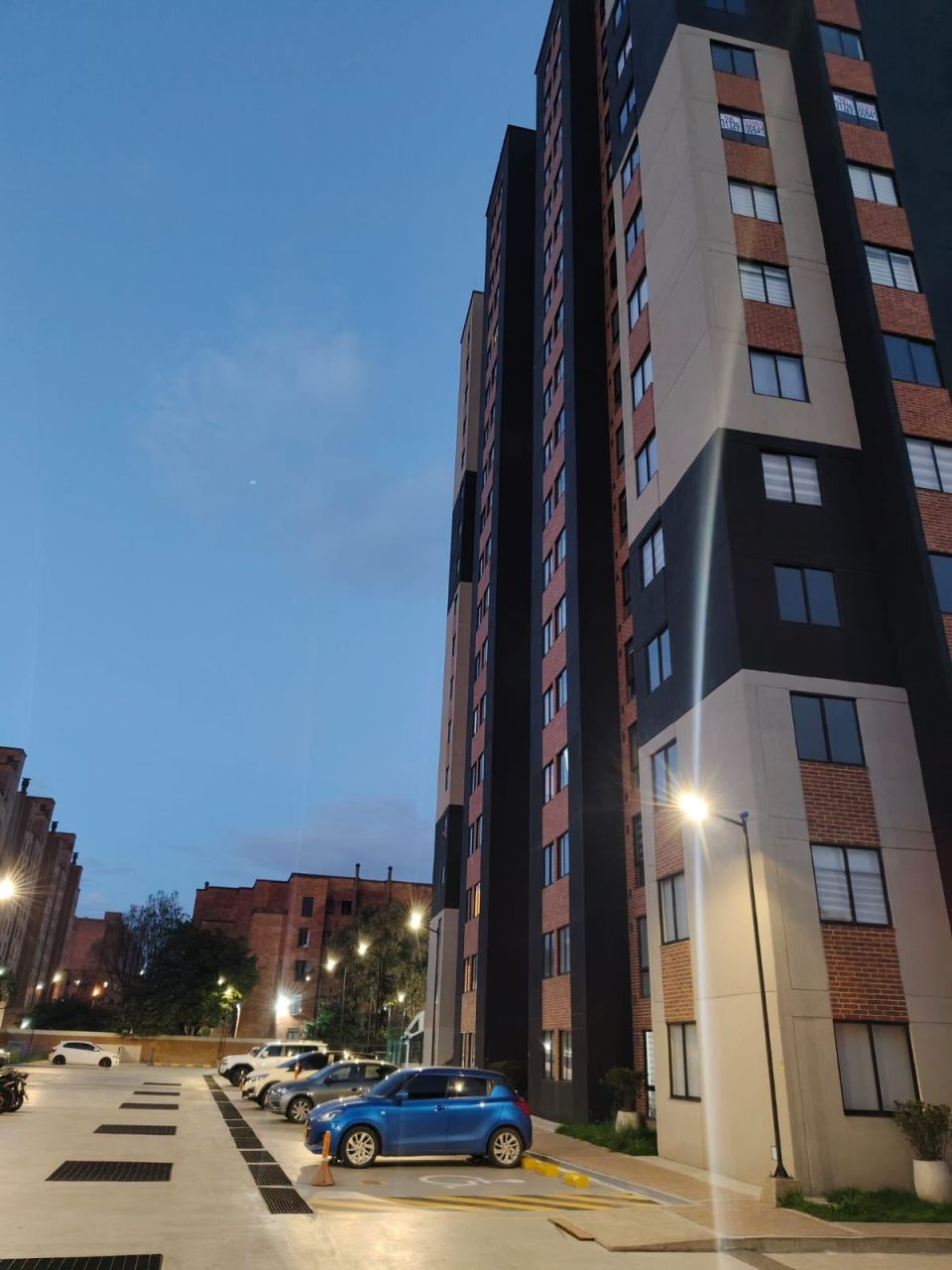 Apartaestudio en arriendo Cundinamarca Bogotá Carlos Lleras Restrepo Manzana D 28 m2 Habitaciones 1 Baños 1 Garajes 0 Precio $1600000