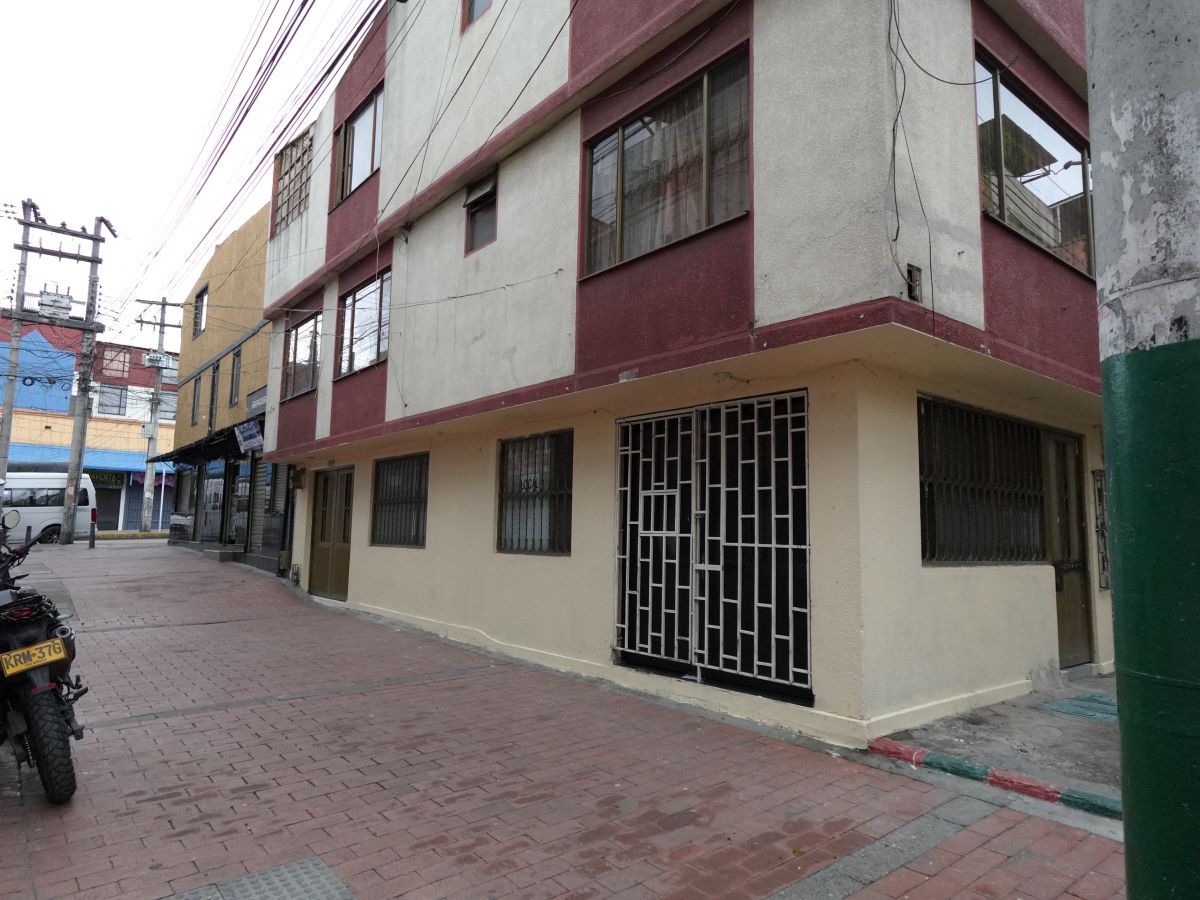 Local en arriendo Cundinamarca Bogotá Bogota Protecho Et Ii 25 m2 Habitaciones 0 Baños 1 Garajes 0 Precio $1000000