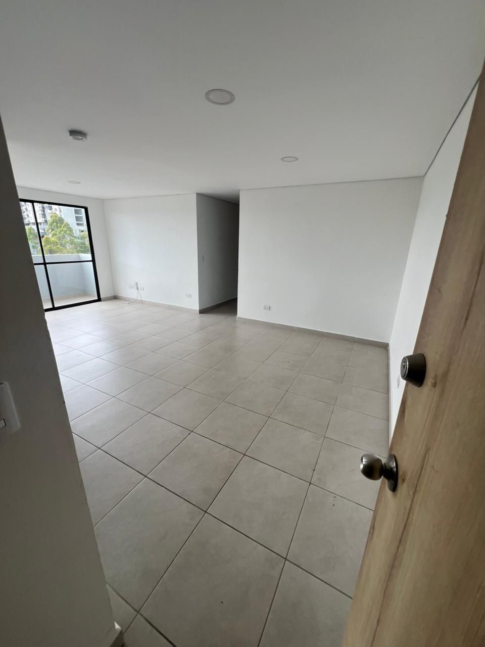 Apartamento en arriendo Antioquia Marinilla Alcaravanes 72 m2 Habitaciones 3 Baños 2 Garajes 0 Precio $1800000