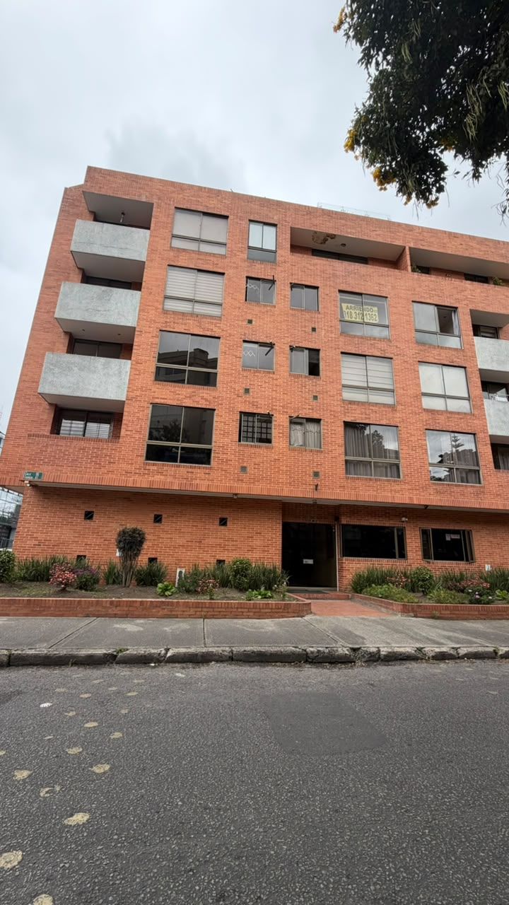 Apartamento en arriendo Cundinamarca Bogotá La Castellana 67 m2 Habitaciones 2 Baños 2 Garajes 1 Precio $3100000