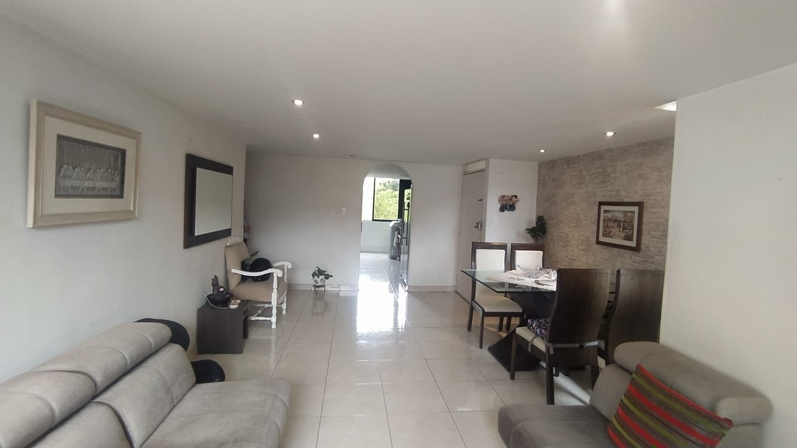 Apartamento en venta Risaralda Pereira Jardin De Velez Y Velez 78 m2 Habitaciones 3 Baños 2 Garajes 1 Precio $365000000