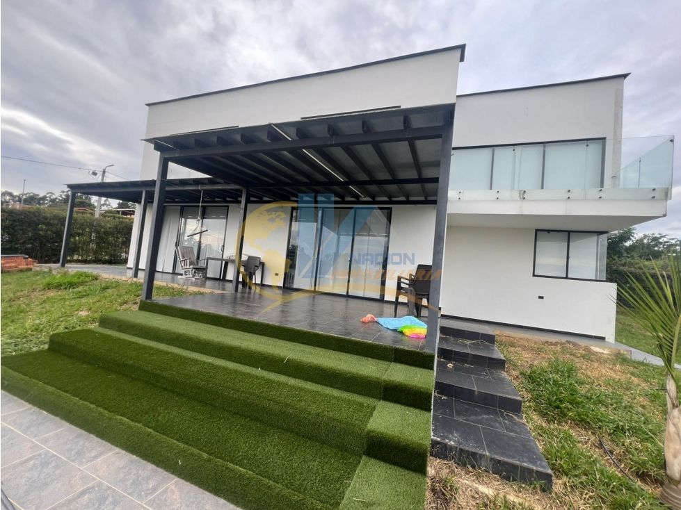 Casa en arriendo Santander Los Santos Los Santos 350 m2 Habitaciones 4 Baños 4 Garajes 0 Precio $8000000