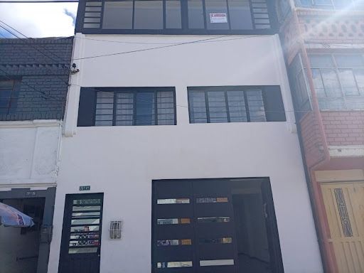 Local en arriendo Cundinamarca Bogotá La Merced Norte 12 m2 Habitaciones 0 Baños 2 Garajes 0 Precio $4000000