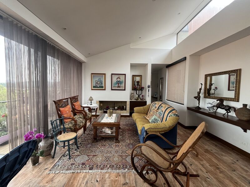 Apartamento en venta Cundinamarca Bogotá Conejera 230 m2 Habitaciones 3 Baños 4 Garajes 4 Precio $1600000000