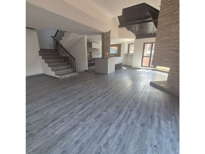 Apartamento en venta Cundinamarca Bogotá Prados De La Calleja 167 m2 Habitaciones 3 Baños 3 Garajes 3 Precio $1400000000