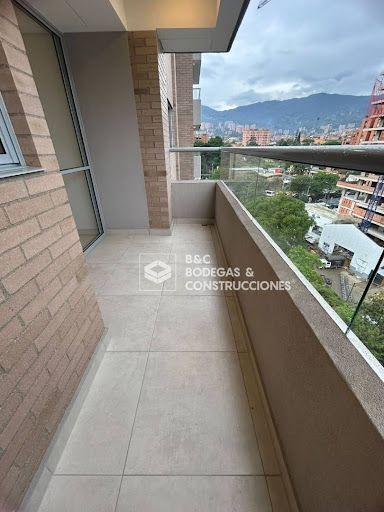 Apartamento en arriendo Antioquia Envigado Las Vegas 975 m2 Habitaciones 2 Baños 2 Garajes 1 Precio $4000000