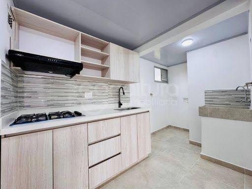 Apartamento en venta Antioquia Medellín La Colina 62 m2 Habitaciones 3 Baños 2 Garajes 0 Precio $298000000