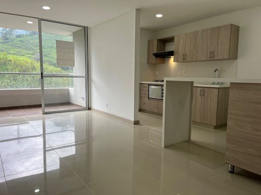 Apartamento en venta Antioquia Envigado El Chinguí 72 m2 Habitaciones 3 Baños 2 Garajes 2 Precio $625000000